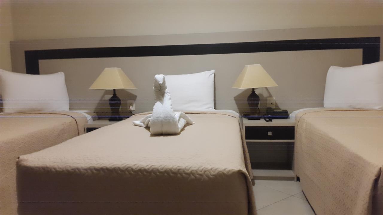 Atlantic Blue Hotel Гуаякиль Экстерьер фото